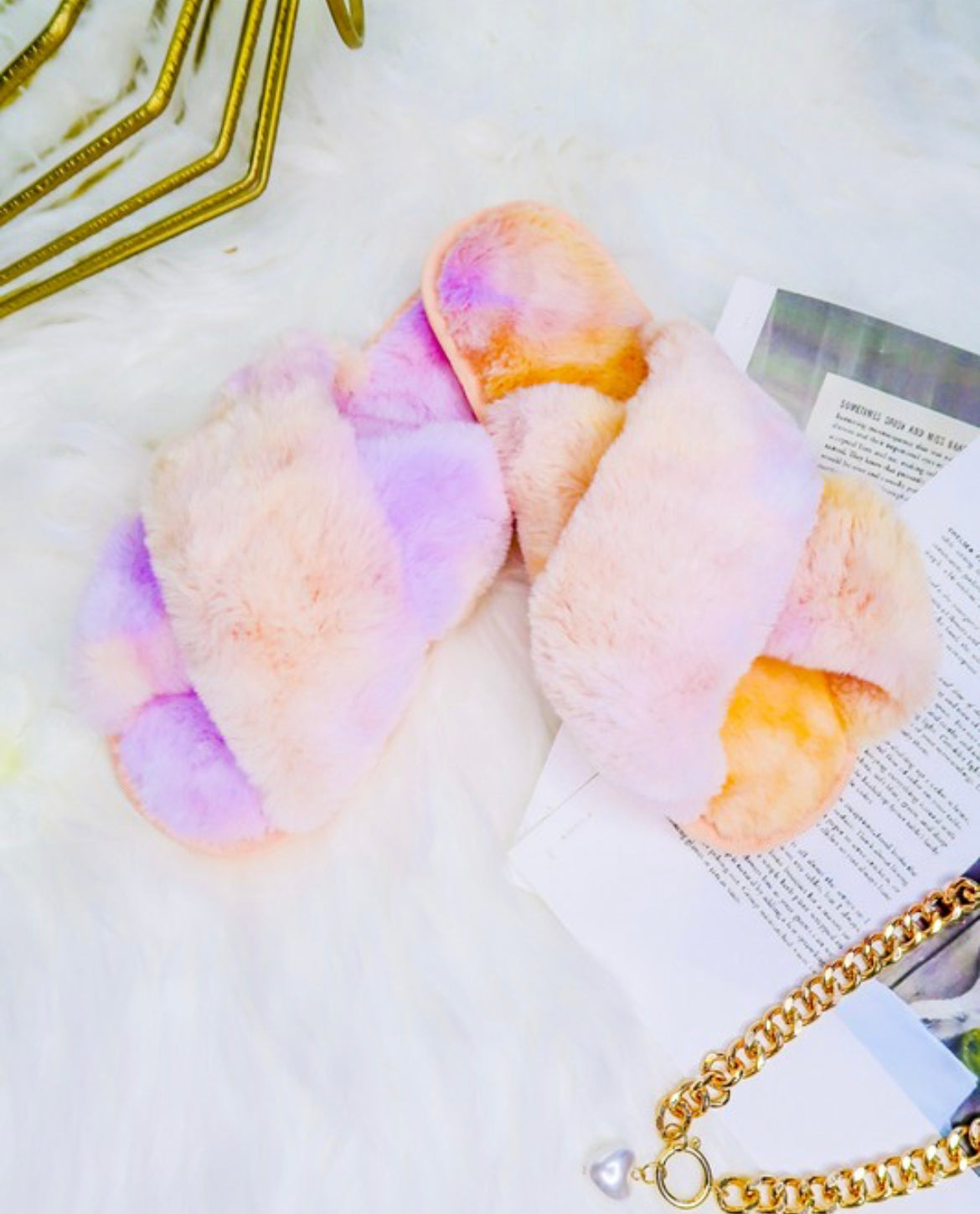 TIE DYE FUR SLIPPERS